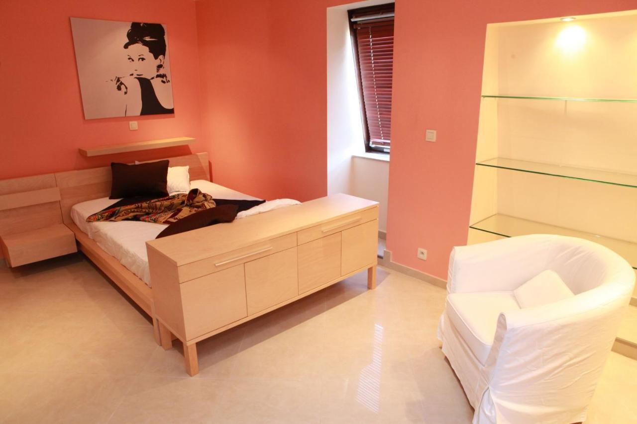 Appart hôtel La Fraisiere 3*